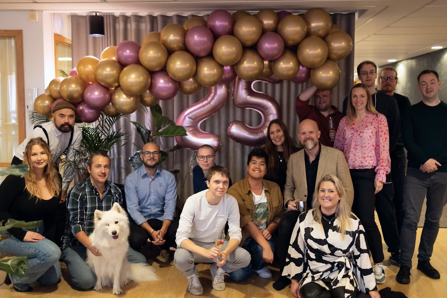 Kollegor firar Webbhusets 25 årsdag